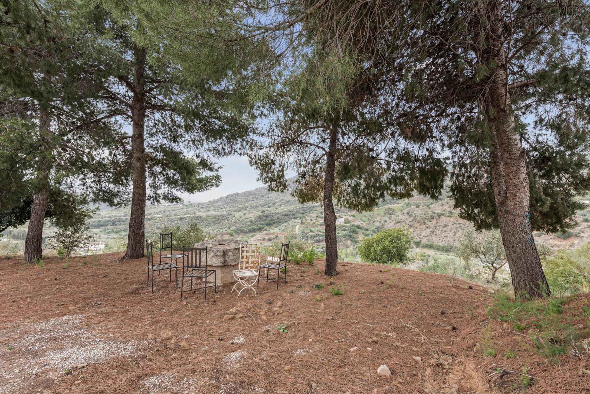 Finca Llano De Fe Málaga Exterior foto